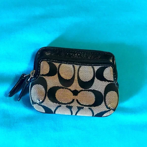 Coach coin purse wallet - Picture 1 of 4